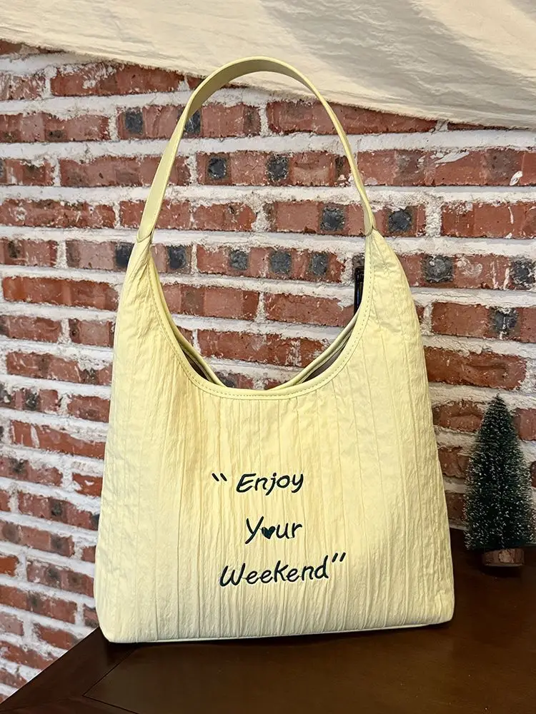 New Large Capacity Letter Embroidered Canvas Bag for Women — feature 9