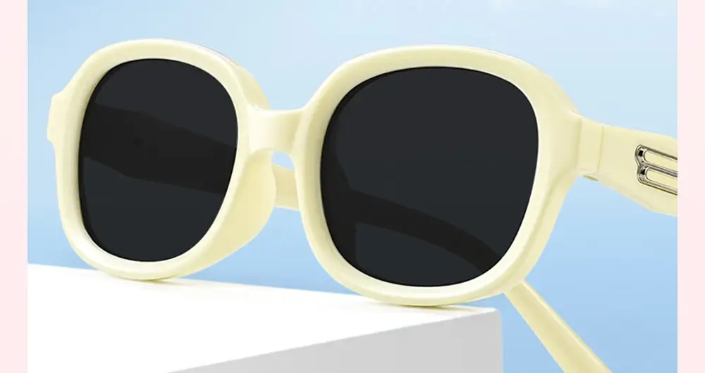 Anti-UV Sunglasses for Girls 1986 Style Pink — feature 3