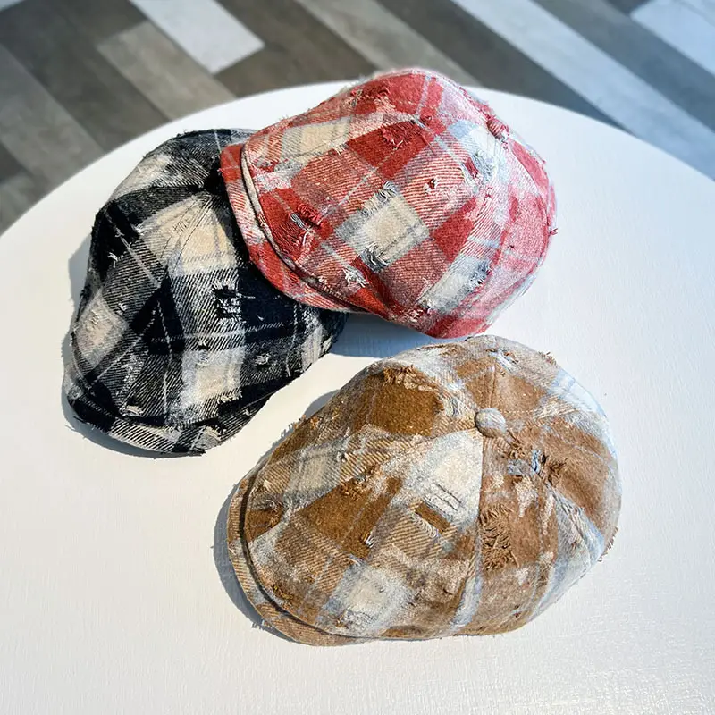 Vintage Plaid Duckbill Cap for Women Reversible — feature 3