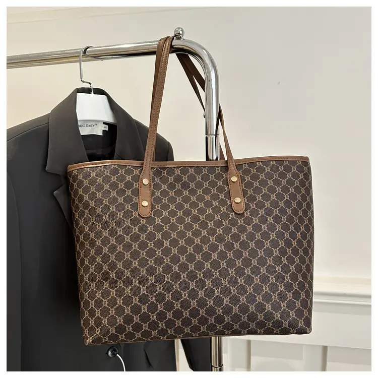 Retro Monogram Tote Bag Large Capacity Leather Handle — feature 15