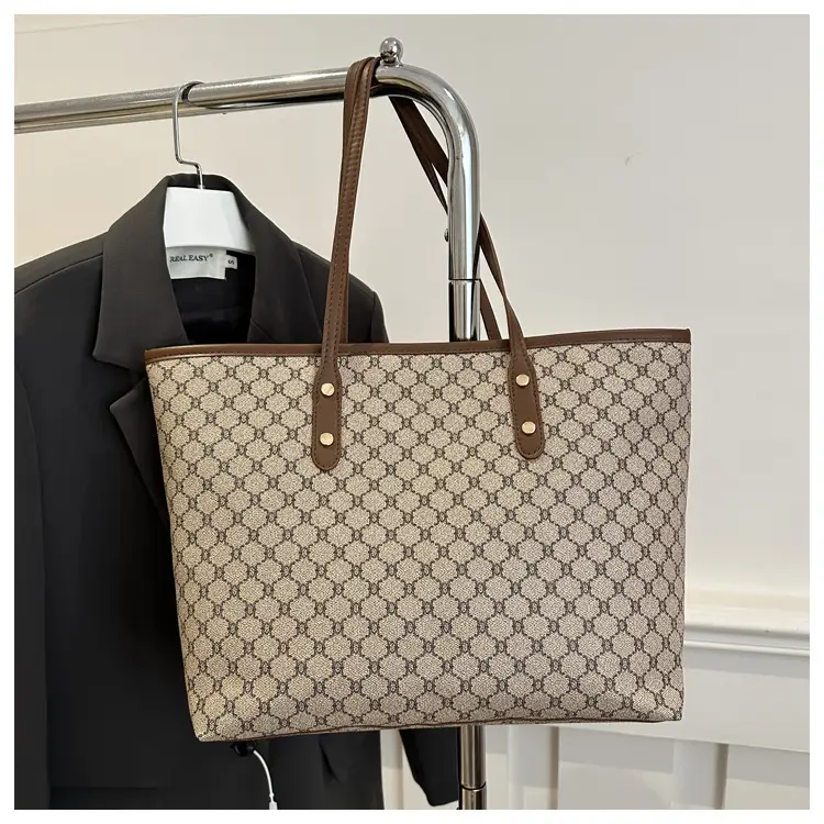 Retro Monogram Tote Bag Large Capacity Leather Handle — feature 16