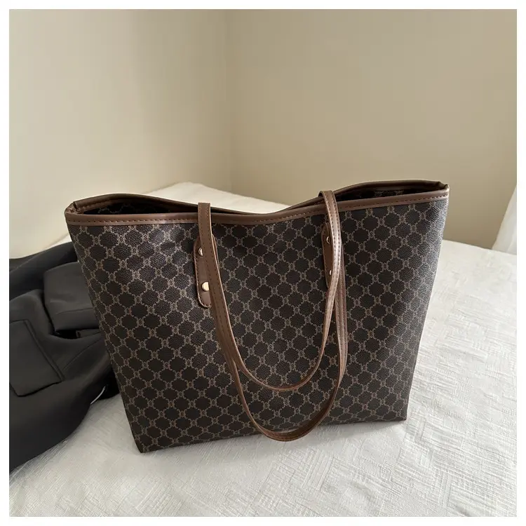 Retro Monogram Tote Bag Large Capacity Leather Handle — feature 17