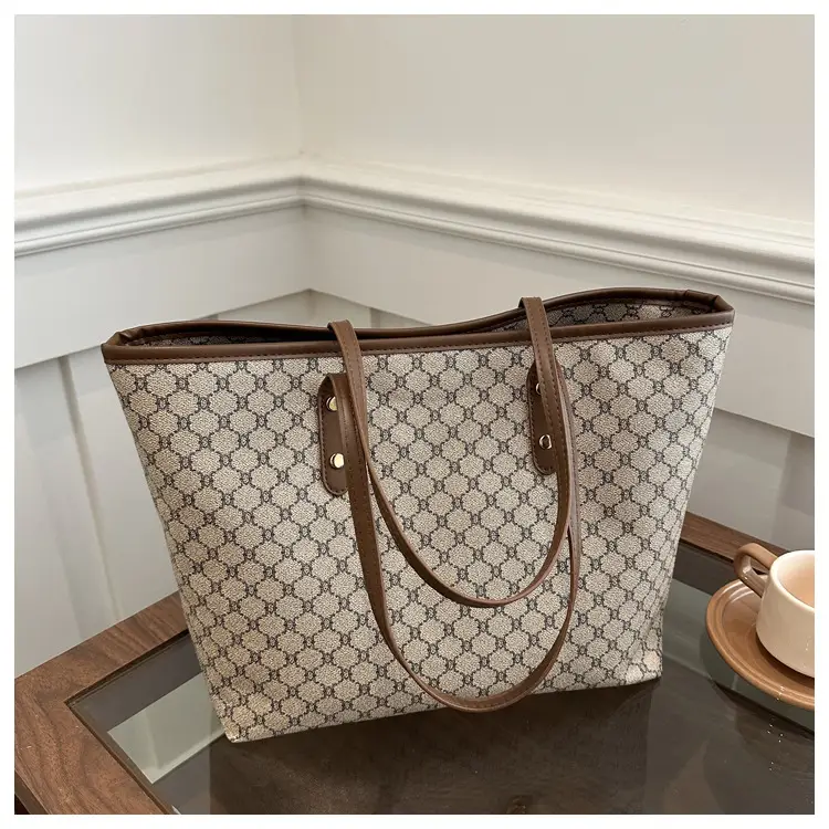 Retro Monogram Tote Bag Large Capacity Leather Handle - Image 2