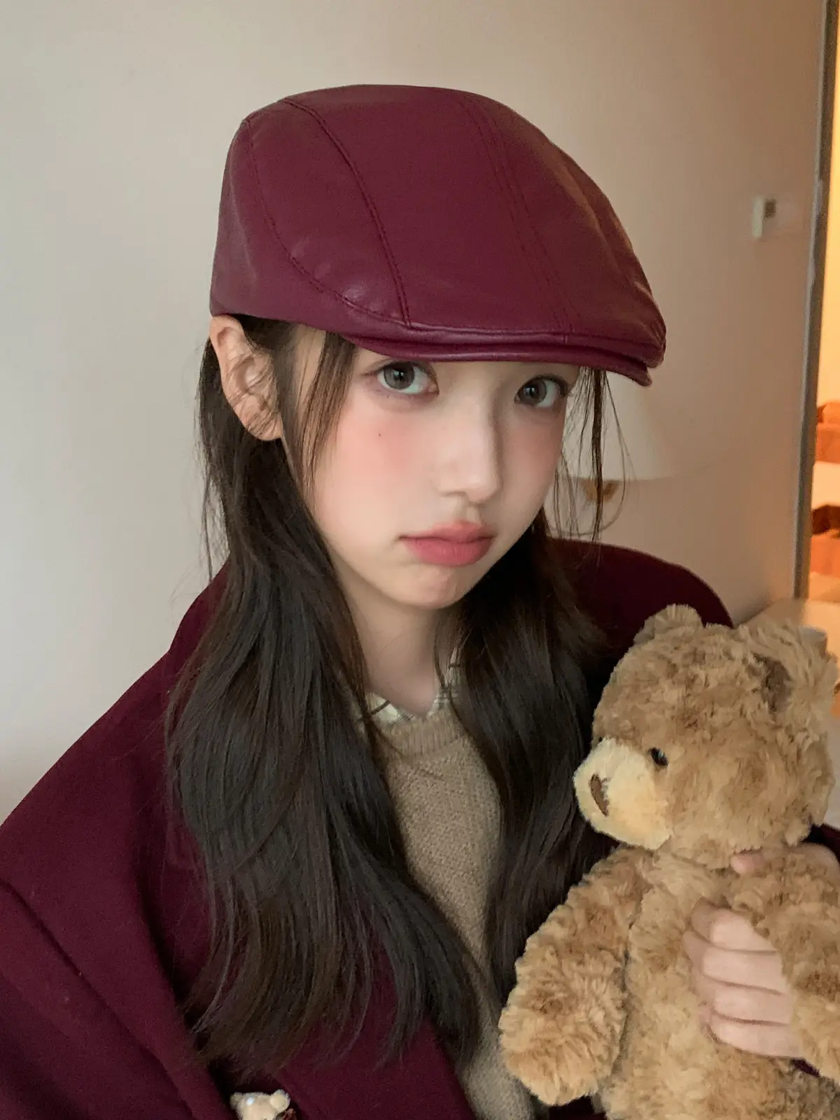 Women Retro Leather Duckbill Cap Brown — feature 4