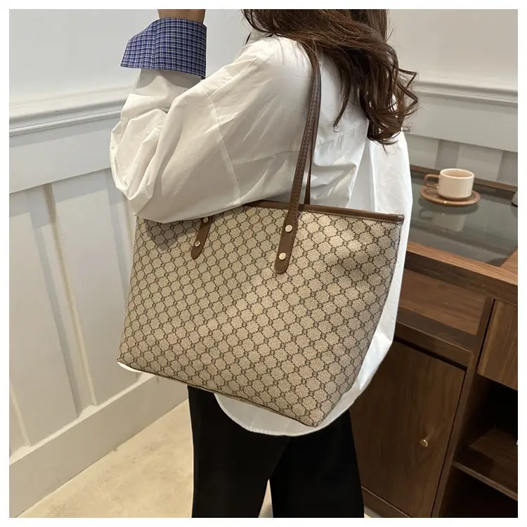Retro Women's Shoulder Bag Large Capacity 2025 — feature 17