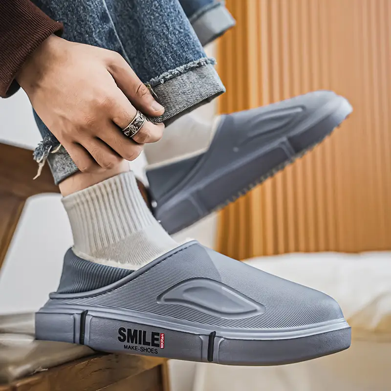 Men's Winter Cotton Slippers, Non-Slip Indoor Slippers with a Sense of Stepping on Shit, Baotou Cotton Slippers Fleece-Lined to Heattech and Prevent Cold at Home, Large Size Cotton Shoes - Image 7