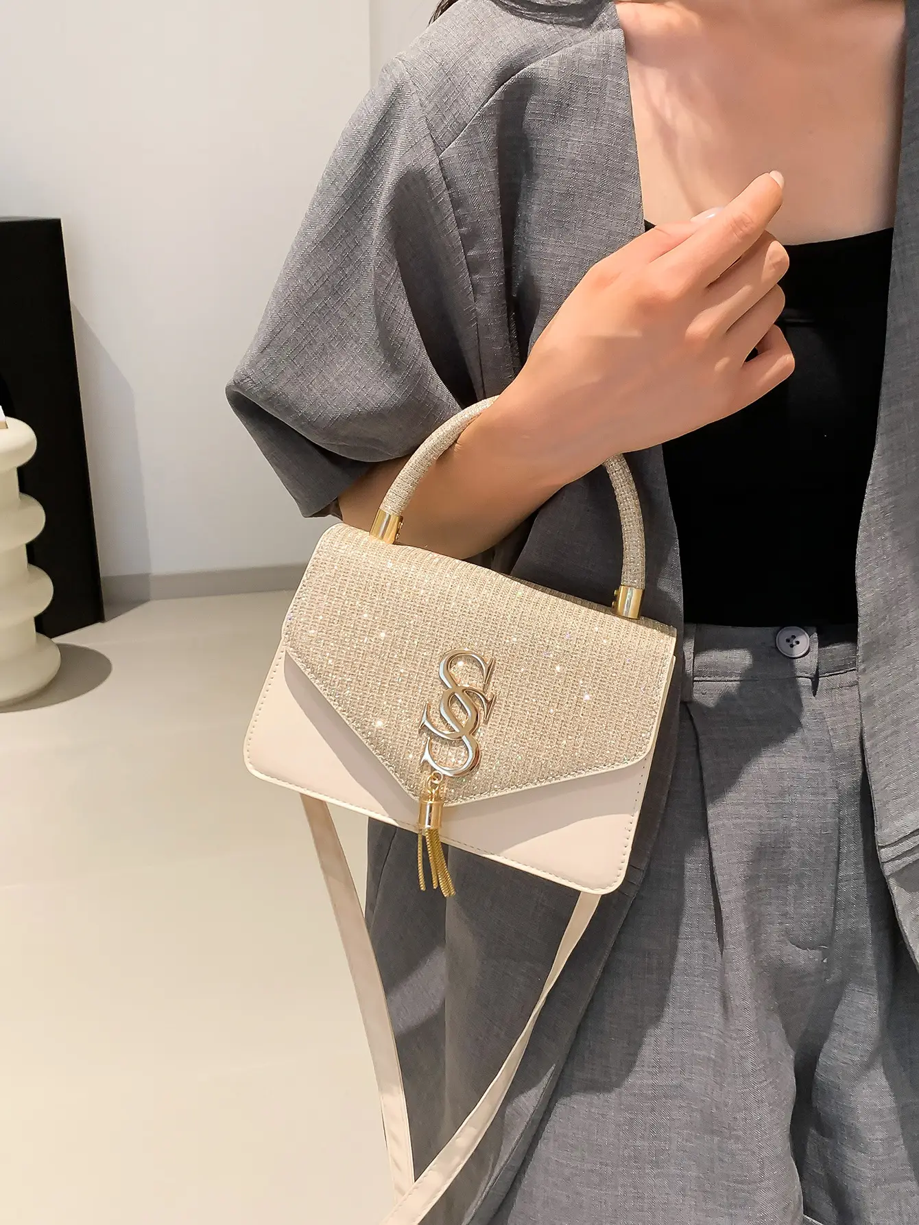 Women Sequined Crossbody Bag Blue White Gold Logo 2026 - Image 9