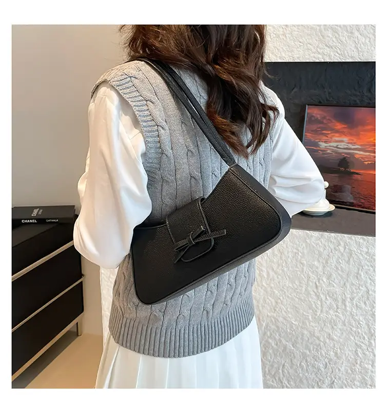 Green Nylon Shoulder Bag for Women 2025 Summer — feature 12