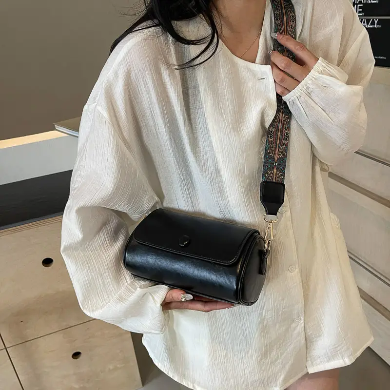Women Crossbody Bag Brown Leather European American Retro Work 2025 - Image 9