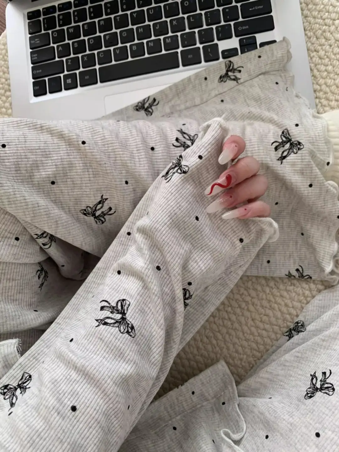 Retro All-Over Printed Sweet Floral Pajamas Women's Summer Cardigan 2025 New Loose Home Wear Suit Long-Sleeved Pants — feature 3