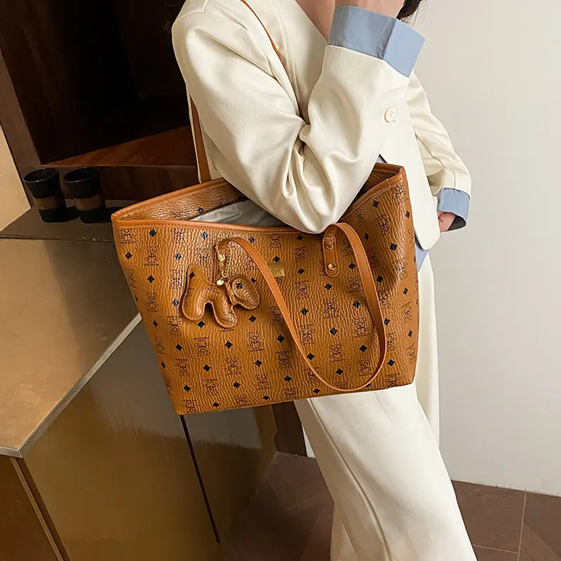 Korean Style Large Capacity Shoulder Bag Tan Leather - Image 6