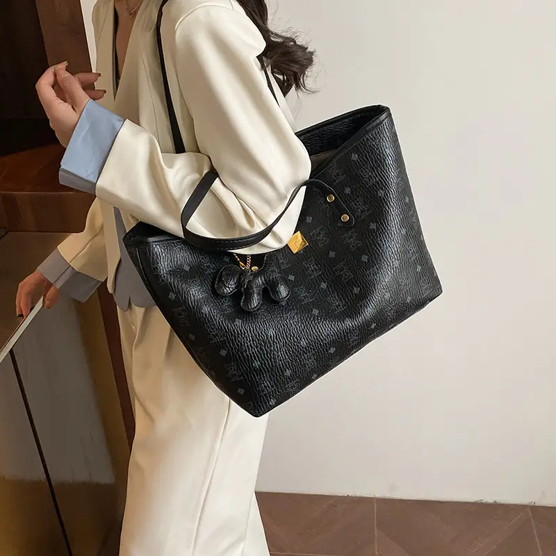 Korean Style Large Capacity Shoulder Bag Tan Leather - Image 7