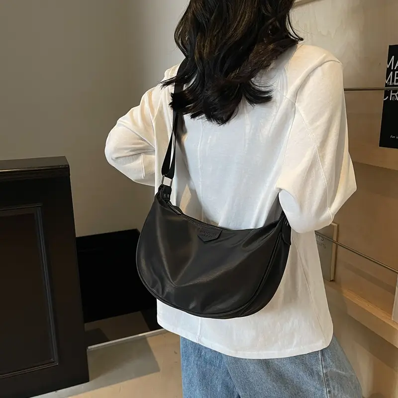 New Stylish Women's Bag Cream 2025 Casual Travel Crossbody - Image 7