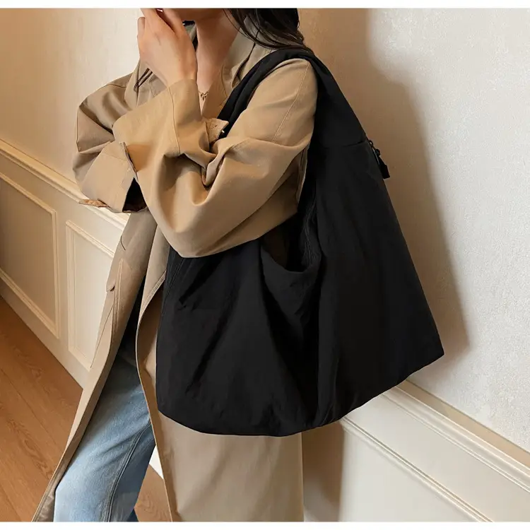 Cross-Border Canvas Large Capacity Commuter Bag Women — feature 3
