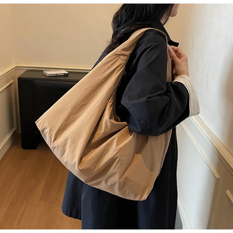 Cross-Border Canvas Large Capacity Commuter Bag Women — feature 4
