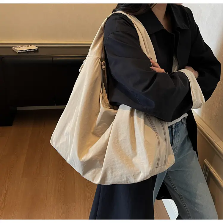 Cross-Border Canvas Large Capacity Commuter Bag Women — feature 5