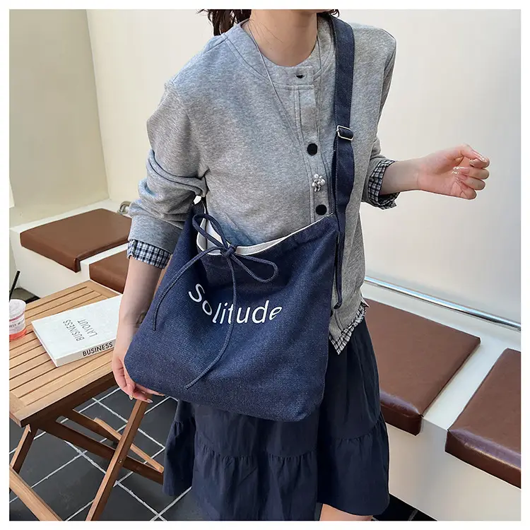 Women's Large Capacity Cloth Shoulder Bag Korean Style — feature 17