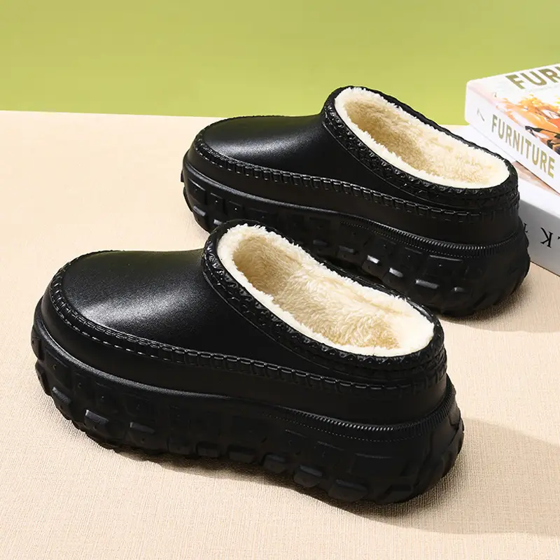Women's Cotton Shoes with Thick Fleece Lining, 2026 New Model, Suitable for Outdoor Wear in Autumn and Winter, Trendy Slip-On Boots for Home Use, Closed-Back Cotton Slippers