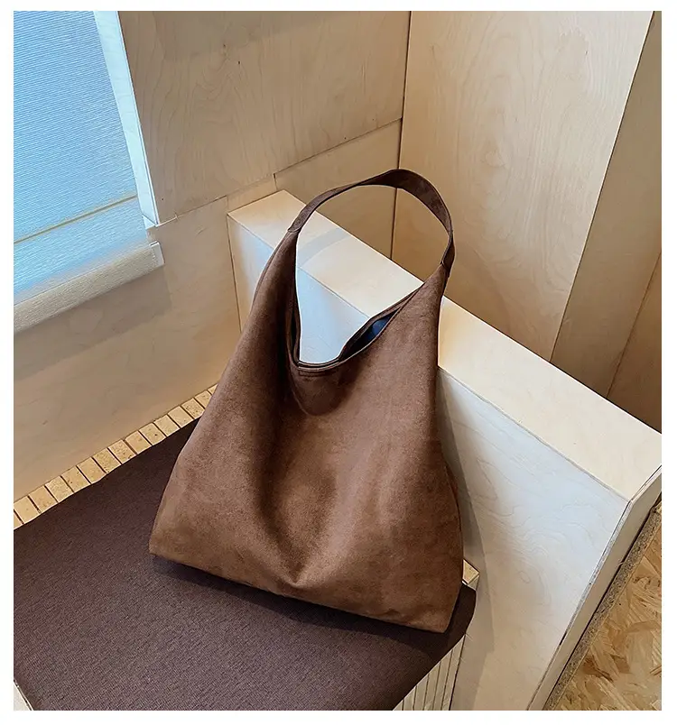 Retro Brown Women Shoulder Tote Bag 2025 luggage and leather goods — feature 3