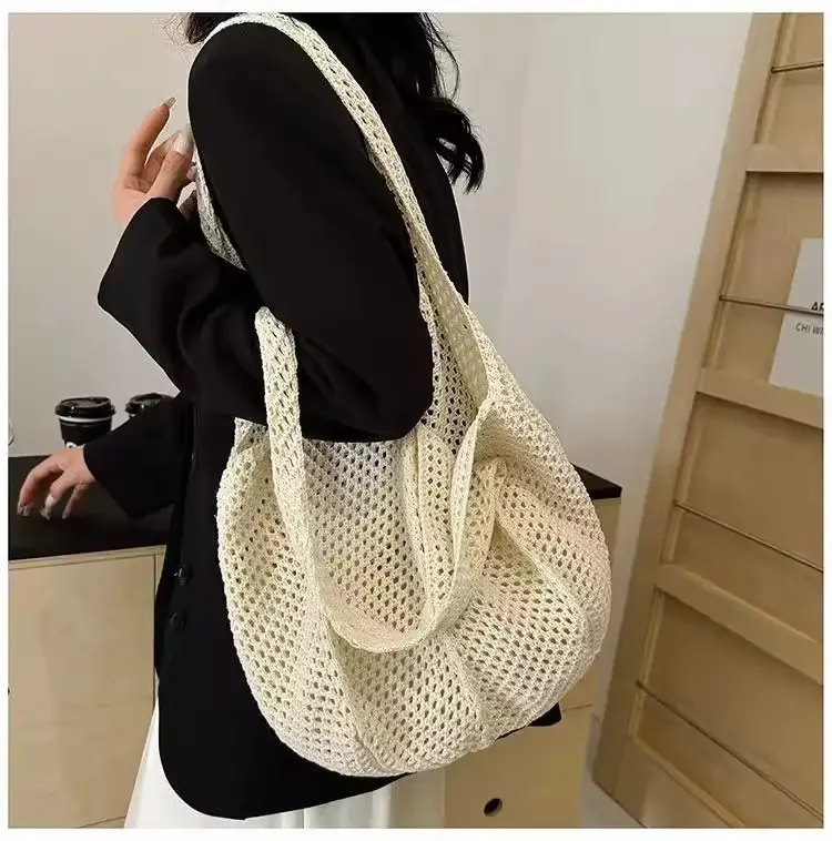Women's Handwoven Mesh Beach Bag Large Capacity One Shoulder — feature 4