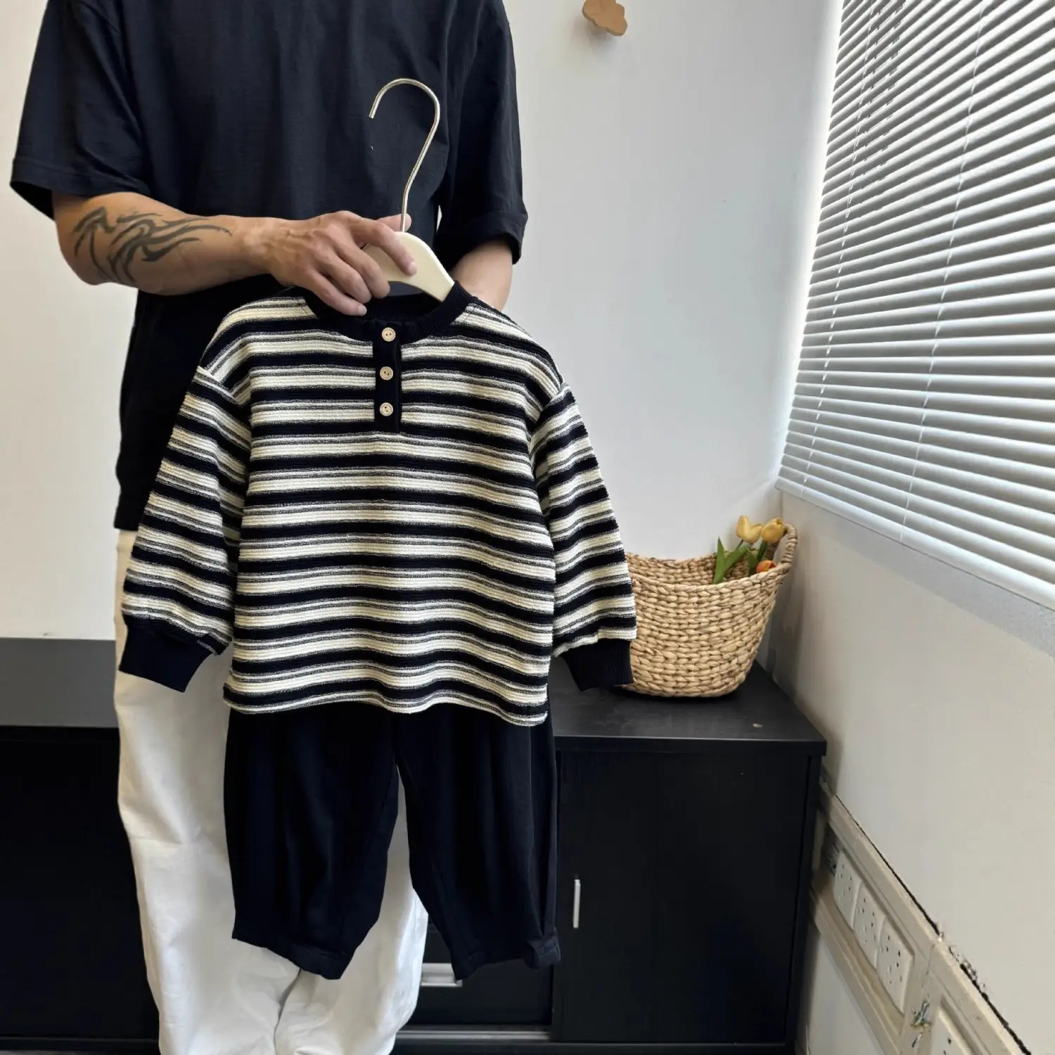 2025 Girls Striped Long Sleeve T-Shirt Set Black White - Image 3