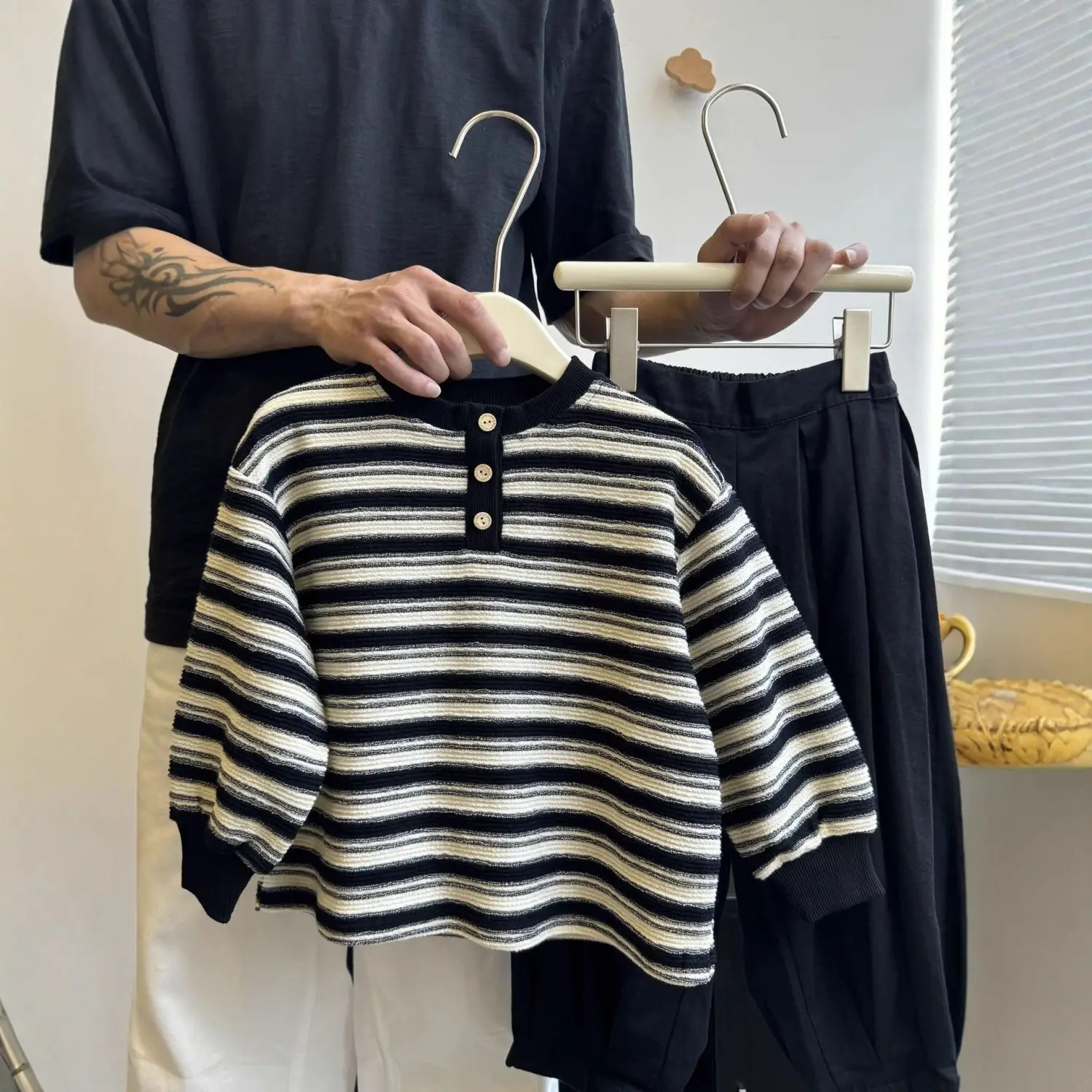 2025 Girls Striped Long Sleeve T-Shirt Set Black White - Image 5