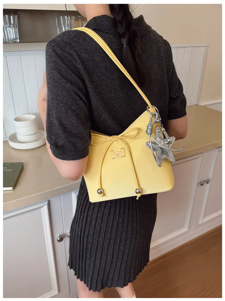 Silver High-End Women's Shoulder Bag 2025 — feature 19