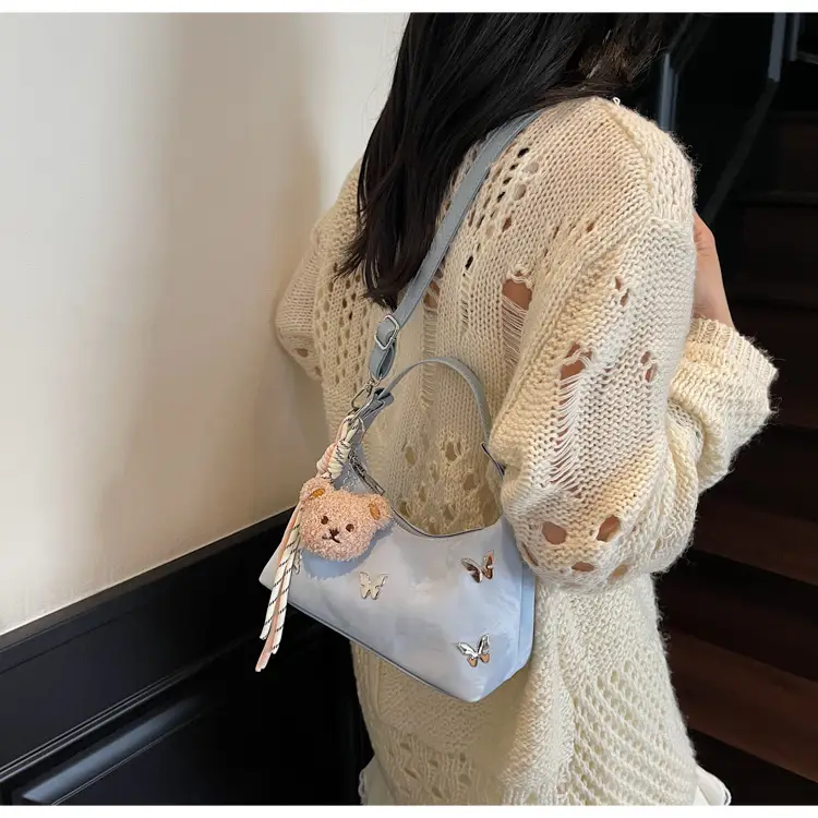 Transparent Butterfly Bag with Bear Charm — feature 11