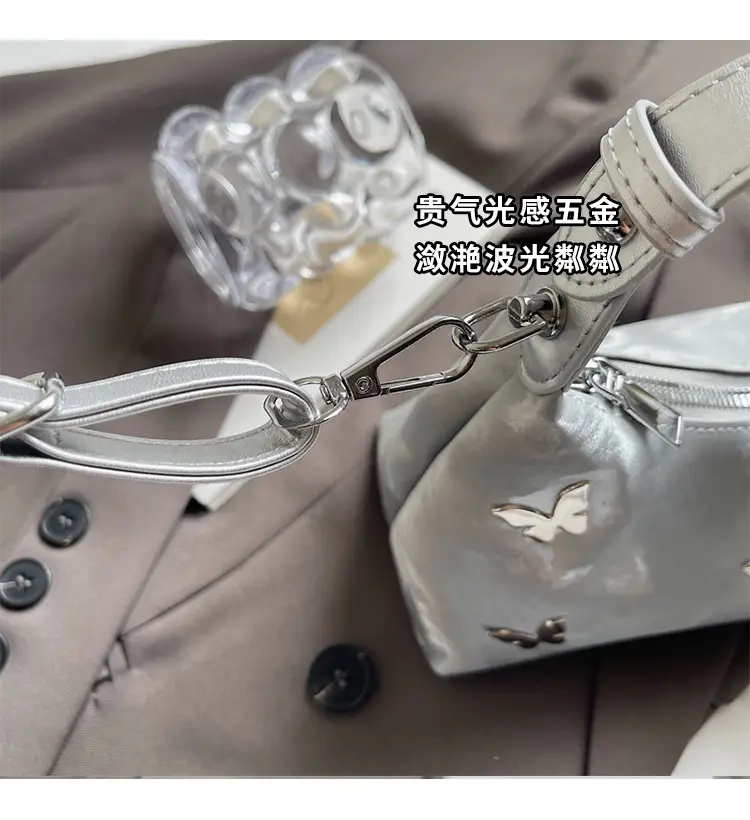 Transparent Butterfly Bag with Bear Charm — feature 6