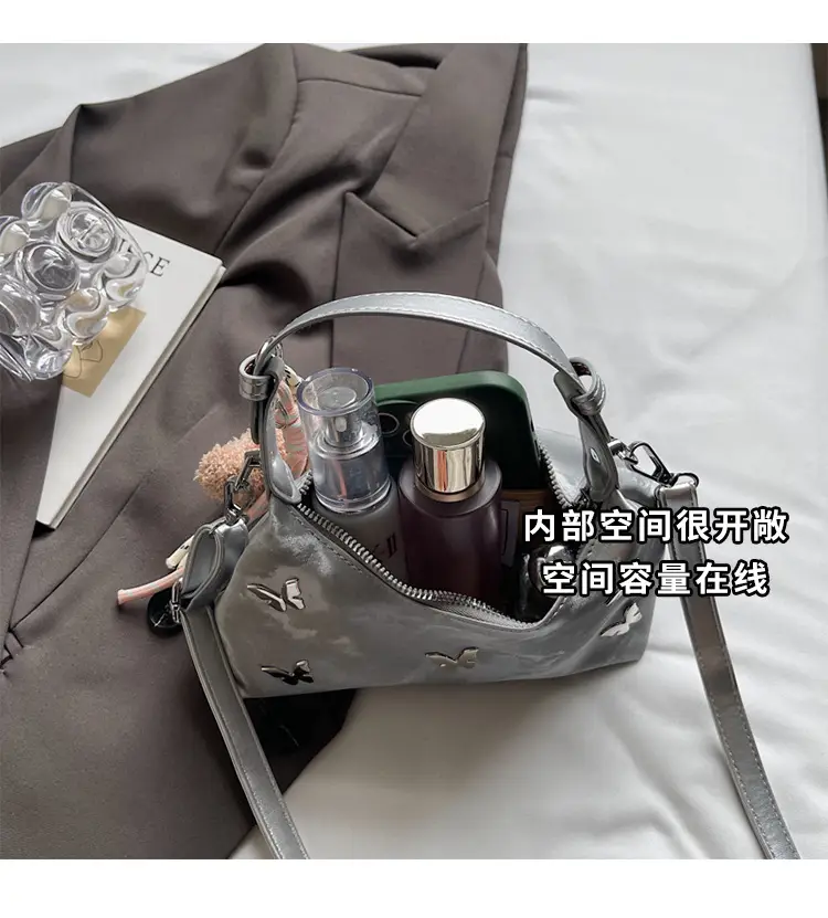 Transparent Butterfly Bag with Bear Charm — feature 9