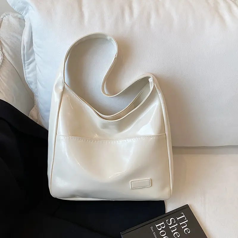 Black Large-Capacity Leather Tote Bag for Women
