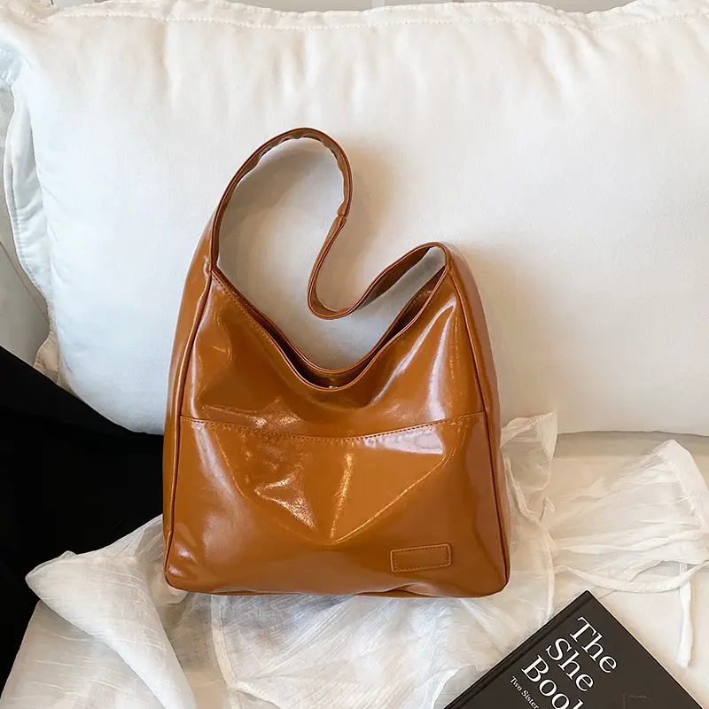 Black Large-Capacity Leather Tote Bag for Women