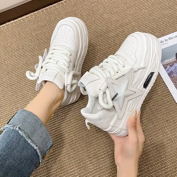 2025 Autumn New Ins Thick-Soled Versatile Women's Fashion Casual Shoes Student Height-Increasing Leather White Sneakers for Women — feature 9