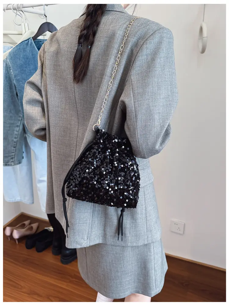 Women Sequined Drawstring Bucket Bag 2025 New Fashion — feature 14