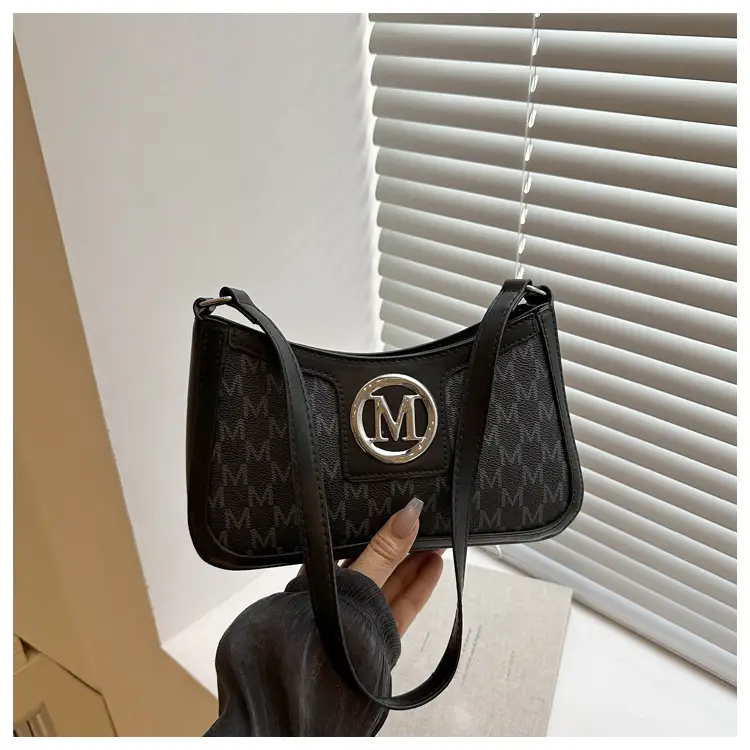 M Logo Textured Shoulder Bag New 2025 — feature 12