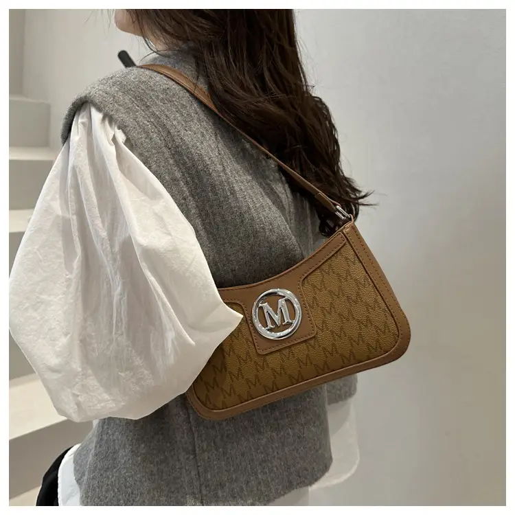 M Logo Textured Shoulder Bag New 2025 — feature 20