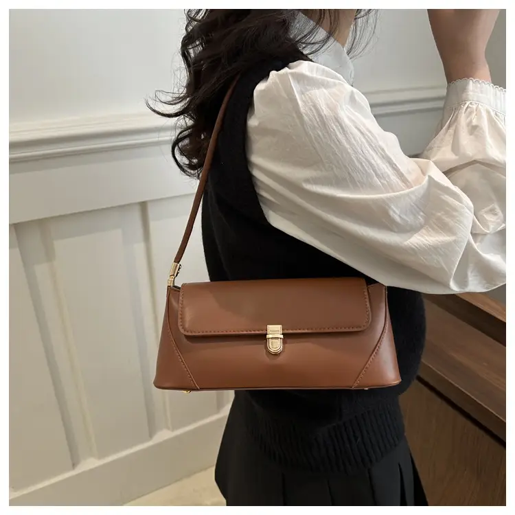 Retro Texture Armpit Bag Women 2025 Summer — feature 16