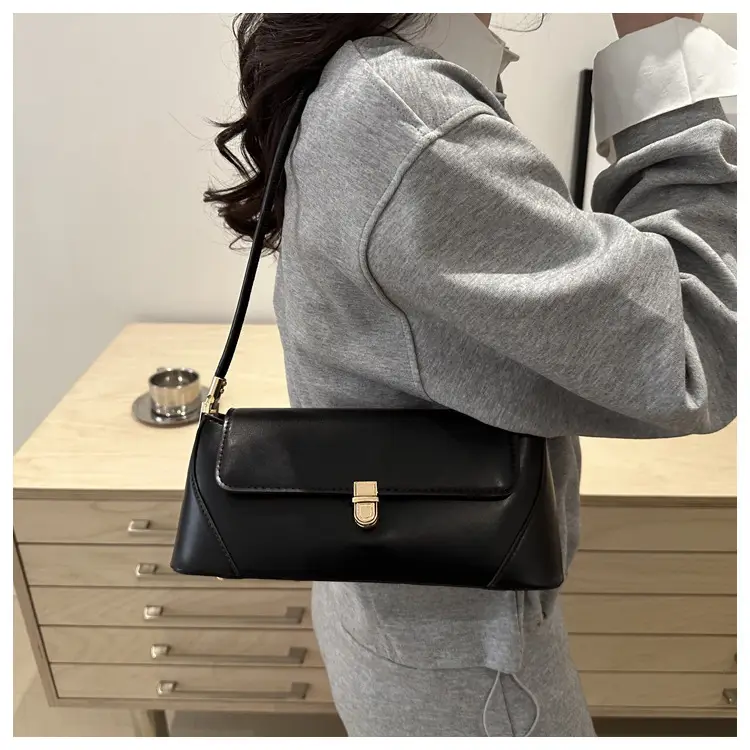 Retro Texture Armpit Bag Women 2025 Summer — feature 17