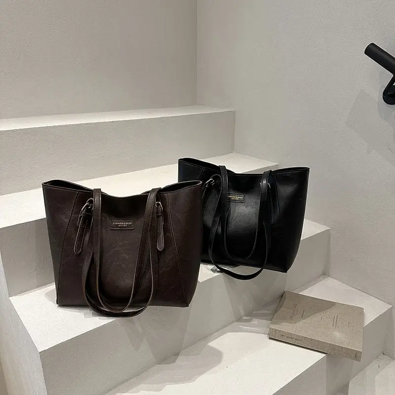 2025 Korean Style Large Capacity Women's Tote Bag