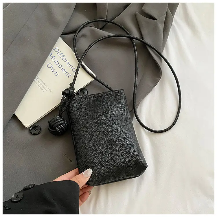 White Textured Mini Shoulder Bag for Women 2025 - Image 4