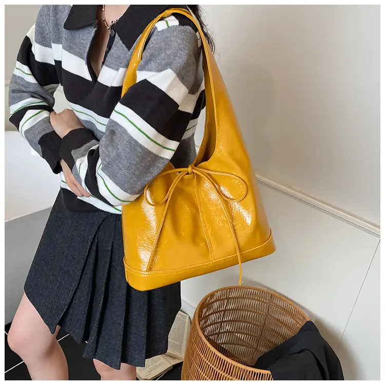 Red Bow Tote Bag for Women Leather Shoulder Bag — feature 10