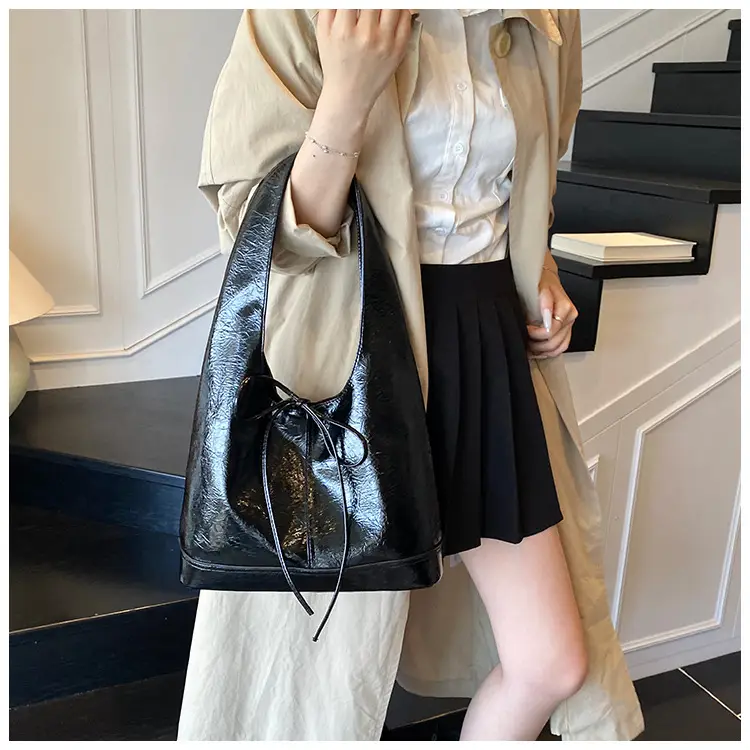 Red Bow Tote Bag for Women Leather Shoulder Bag — feature 15