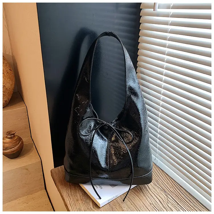 Red Bow Tote Bag for Women Leather Shoulder Bag — feature 19