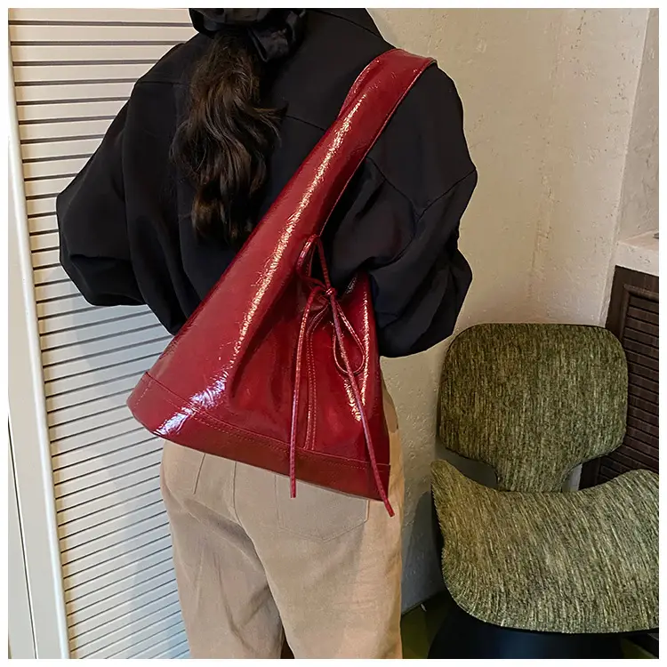 Red Bow Tote Bag for Women Leather Shoulder Bag — feature 7