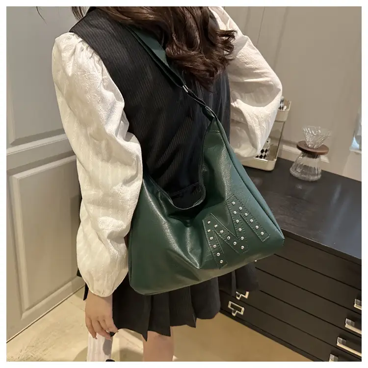 Retro Motorcycle Style Brown Croc Leather Shoulder Bag — feature 10