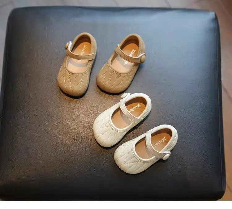 Soft-Soled Baby Shoes for Girls 1-2 Years — feature 1