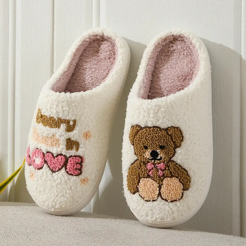 Cross-Border New Style Comfortable Home Warm Winter Cartoon Embroidered Bear Cotton Slippers for Men and Women Couples Indoor Cotton Slippers - Image 6