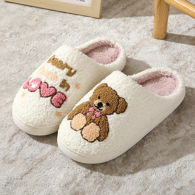 Cross-Border New Style Comfortable Home Warm Winter Cartoon Embroidered Bear Cotton Slippers for Men and Women Couples Indoor Cotton Slippers - Image 7