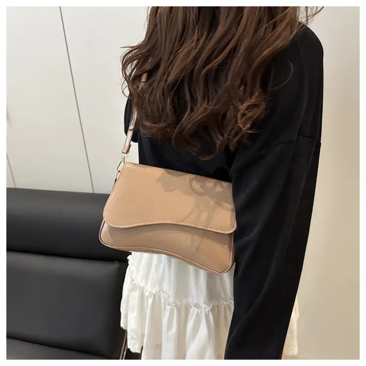 Glossy Patent Leather Crossbody Bag for Women Maroon 2025 — feature 15