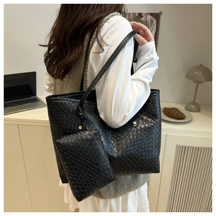 Women Retro Woven Tote Bag Large Capacity Red — feature 15